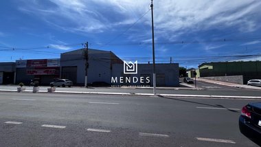 industrial em Avenida Pauzanes de Carvalho, Setor Pauzanes - Rio Verde - GO