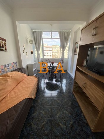 apartment em Avenida Nossa Senhora de Copacabana, Copacabana - Rio de Janeiro - RJ