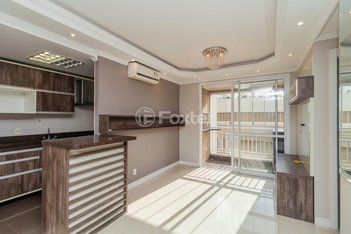 apartment em Avenida Benno Mentz, Vila Ipiranga - Porto Alegre - RS