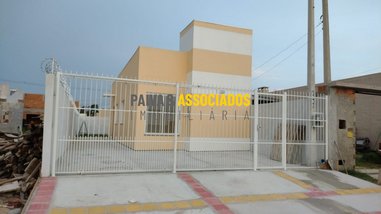 house em Avenida Engenheiro Ildefonso Simões Lopes, Três Vendas - Pelotas - RS