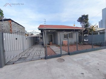 house em Rua Vinte e Quatro de Agosto, Centro - Esteio - RS
