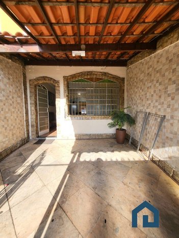 house em Rua Comendador Teixeira da Costa, Santa Amélia - Belo Horizonte - MG