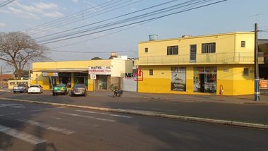 commercial_building em Rua Anita Garibaldi, Centro - Loanda - PR
