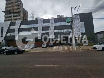 office em Avenida dos Vinhedos, Morada da Colina - Uberlândia - MG