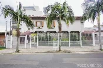 house em Avenida Montreal, Jardim Lindóia - Porto Alegre - RS