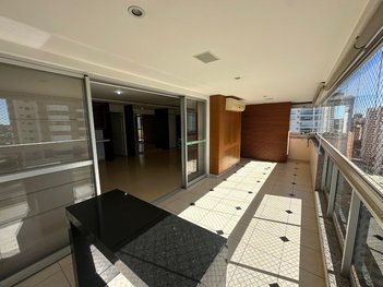 apartment em Rua João Huss, Gleba Fazenda Palhano - Londrina - PR