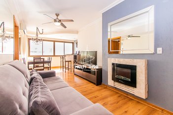 apartment em Rua Professor Freitas Cabral, Jardim Botânico - Porto Alegre - RS