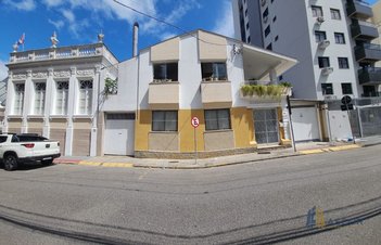 house em Rua Emir Rosa, Centro - Florianópolis - SC