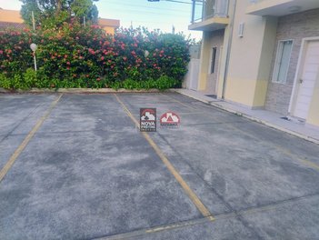 house em Avenida Cristóvão de Barros, Jardim Brasil - Caraguatatuba - SP