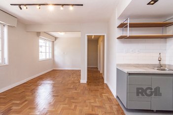 apartment em Barão de Ubá, Bela Vista - Porto Alegre - RS