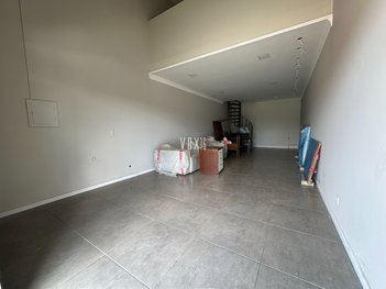 business em Rua Tijucas do Sul, Sítio Cercado - Curitiba - PR