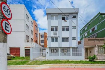 apartment em Avenida Presidente Juscelino Kubitschek de Oliveira, São Gonçalo - Pelotas - RS