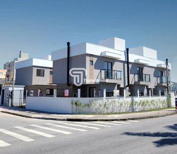 house em Avenida Aleixo Alves de Souza, Nova Palhoça - Palhoça - SC