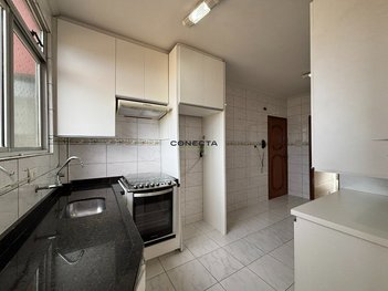 apartment em Rua Senador Souza Naves, Centro - Londrina - PR