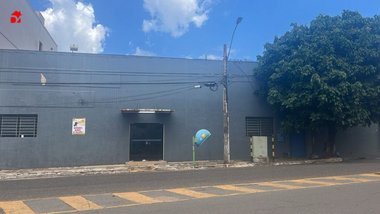 industrial em Avenida Miguel João, Vila Jussara - Anápolis - GO
