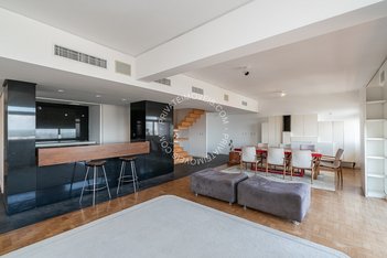 apartment em Rua André Puente, Independência - Porto Alegre - RS
