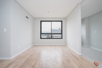 apartment em Rua Suzana Cortez Balreira, São Gonçalo - Pelotas - RS