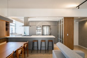 apartment em Avenida Coronel Lucas de Oliveira, Petrópolis - Porto Alegre - RS