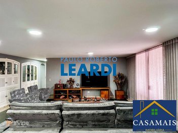 apartment em Rua Tracia, Jardim Passárgada I - Cotia - SP