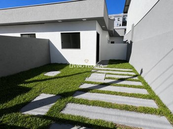house em Rua Nossa Senhora de Fátima, Campeche - Florianópolis - SC