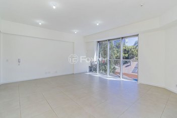 office em Rua Campos Sales, Boa Vista - Porto Alegre - RS