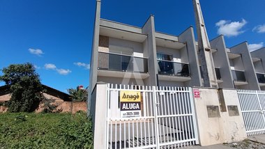 house em Rua Paulo Roberto Anastácio, Paranaguamirim - Joinville - SC