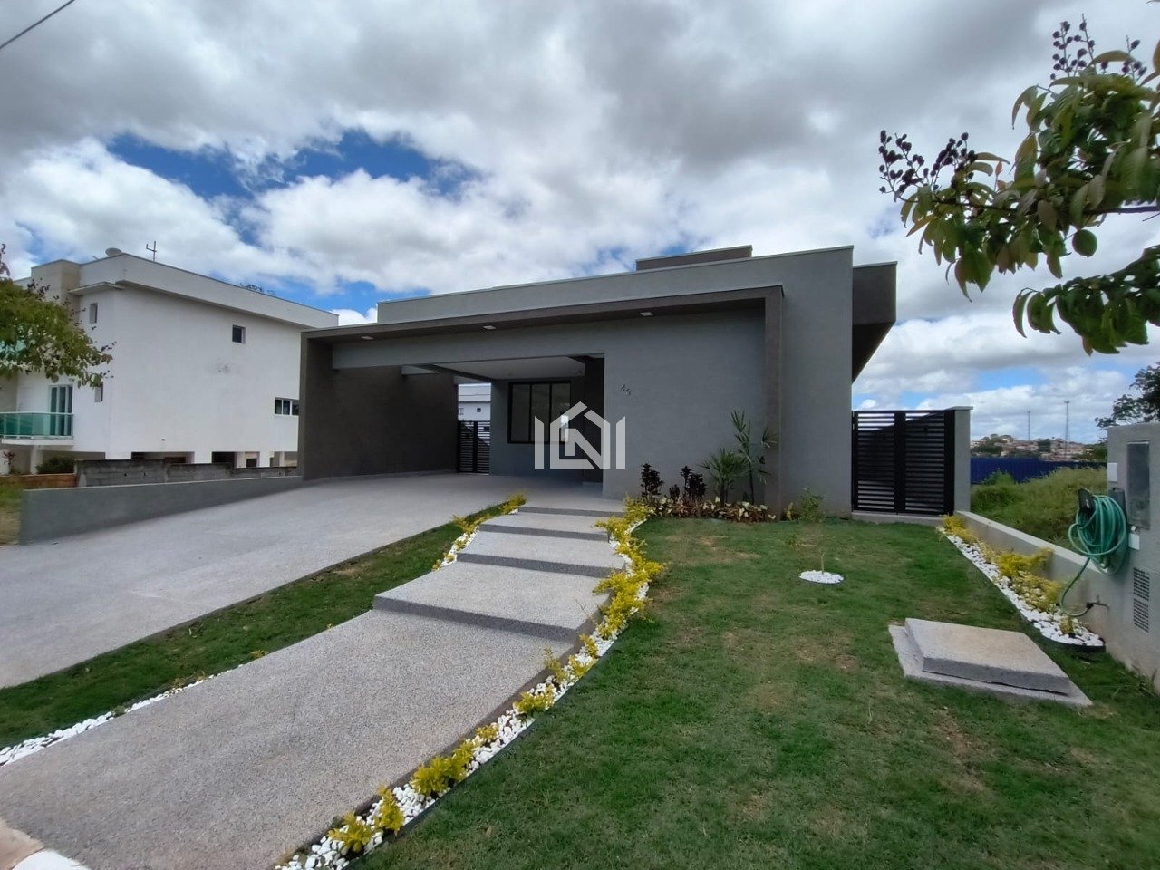 casa a venda no reserva paineiras - fachada