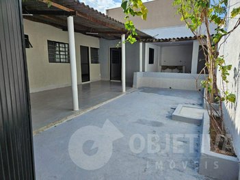 house em Rua Alice Ferreira Rodrigues, Luizote de Freitas - Uberlândia - MG