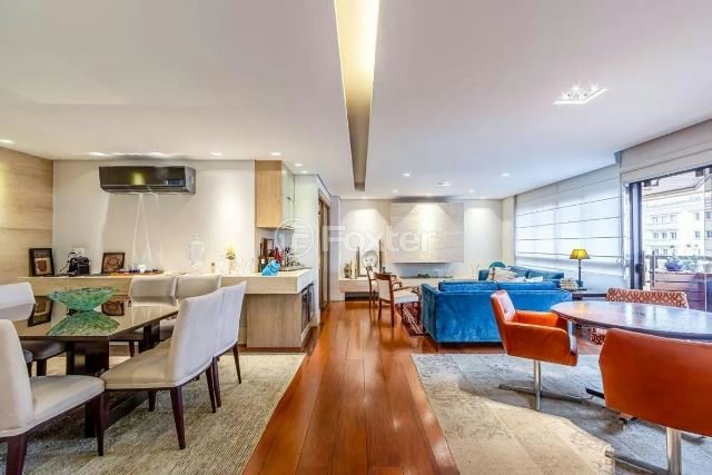 thumbnail_02 (17).jpg