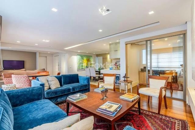 thumbnail_03 (17).jpg