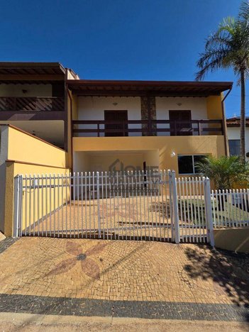 house em Avenida Gessy Lever, Lenheiro - Valinhos - SP