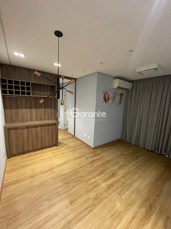 apartment em Avenida Orlando Ranieri, Parque Residencial das Camélias - Bauru - SP