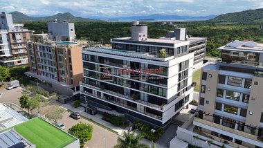 apartment em Rua dos Mandis, Jurerê Internacional - Florianópolis - SC