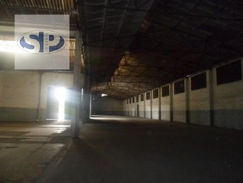 industrial em Avenida Elias Yazbek, Tingidor - Embu das Artes - SP