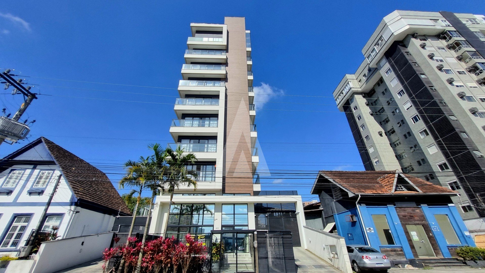 FACHADA 2