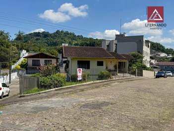 house em Rua Duarte Schuttel, Água Verde - Blumenau - SC