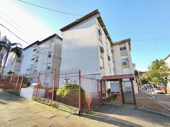 apartment em Rua Engenheiro Fernando Mendes Ribeiro, Santo Antônio - Porto Alegre - RS