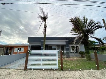 house em Rua Rio Douradinho, Centro - Xangri-Lá - RS
