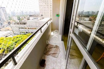 apartment em Rua Três Irmãos, Vila Progredior - São Paulo - SP