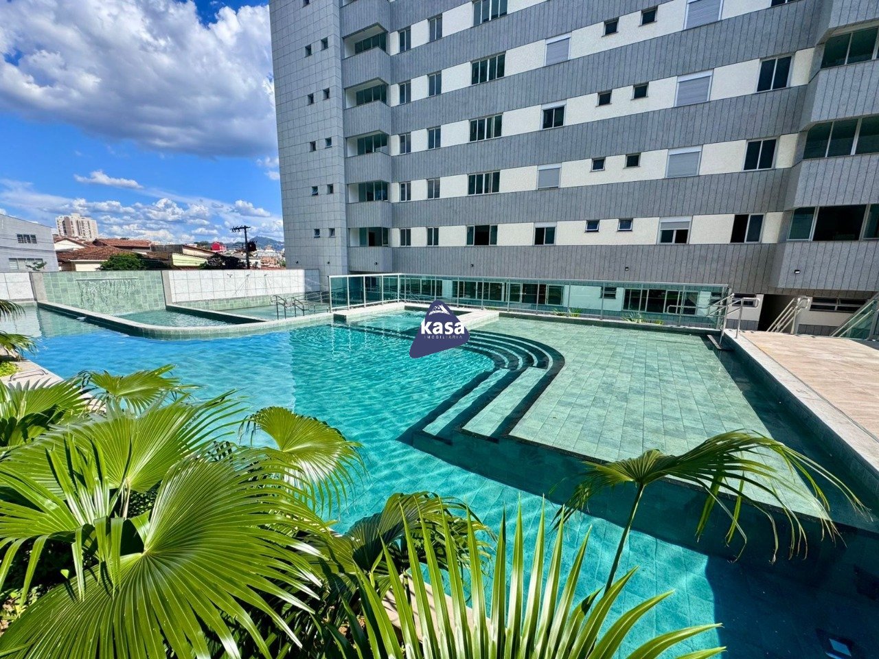 Apartamento com 3 quartos — Carlos Prates, Belo Horizonte