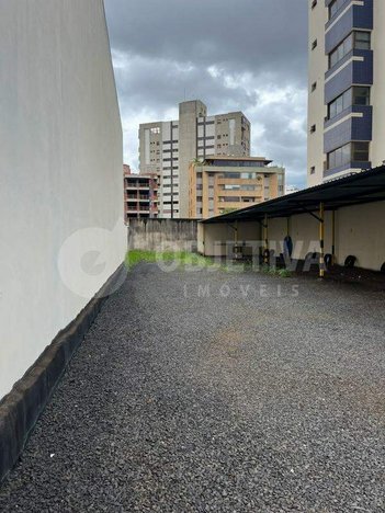 land_lot em Rua Eduardo Marquez, Osvaldo Rezende - Uberlândia - MG