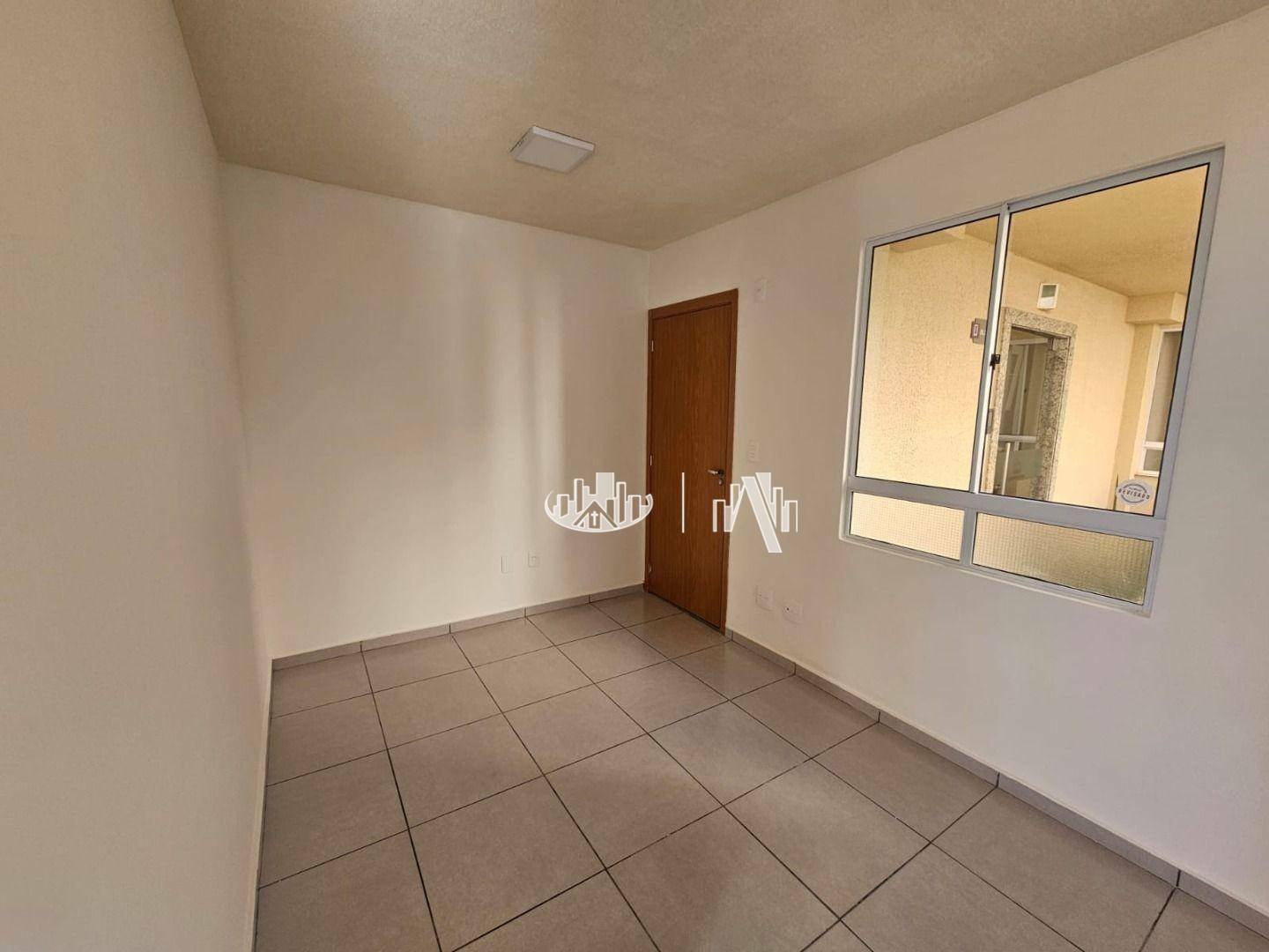 Apartamento no Cond. Laguna di Sevilha com 2 Quartos, 45 m² - venda ou