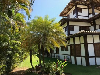 house em Avenida do Farol, Praia do Forte - Mata de São João - BA