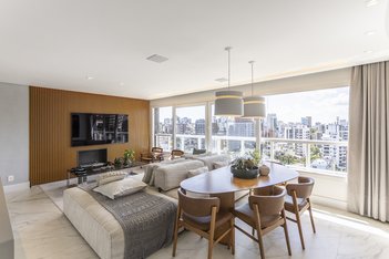 apartment em Rua Abrahão Melnick, Rio Branco - Porto Alegre - RS