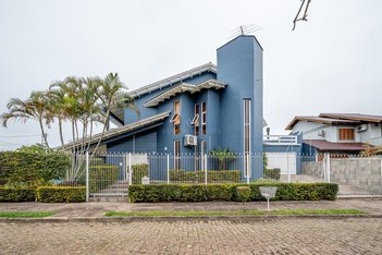 house em Luiz Delfino, Espírito Santo - Porto Alegre - RS