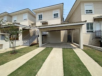 house em Rua Adozinda Lopes, Jardim da Glória - Cotia - SP