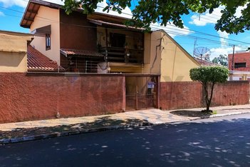 house em Rua Giacomo Fior, Jardim Adelina - Leme - SP