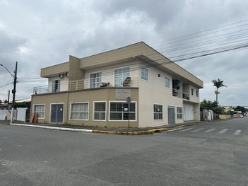 office em Rua das Begônias, Balneário Piçarras - Balneário Piçarras - SC