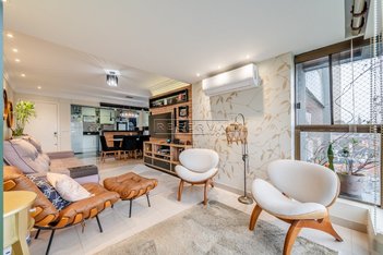 apartment em Avenida Doutor Nilo Peçanha, Chácara das Pedras - Porto Alegre - RS