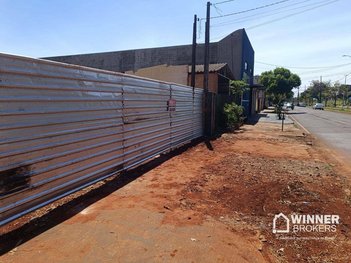 land_lot em Avenida Ângelo Perine, Parque São Pedro - Sarandi - PR